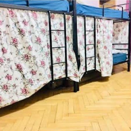 Taj Hostel Tbilisi Eksteriør billede